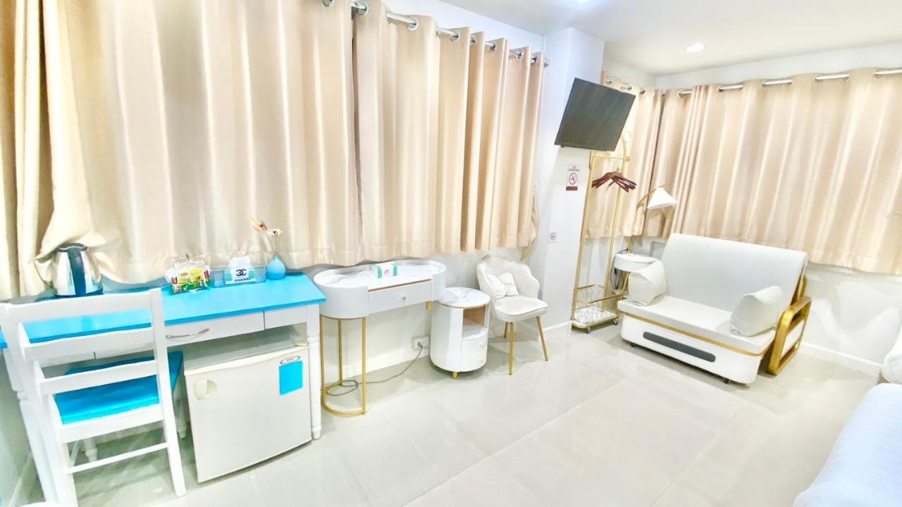 Abcyq Hotel バンコク都 エクステリア 写真