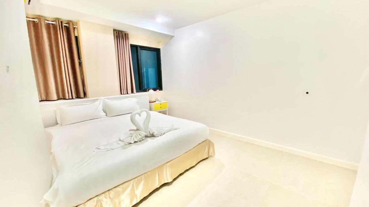 Abcyq Hotel バンコク都 エクステリア 写真