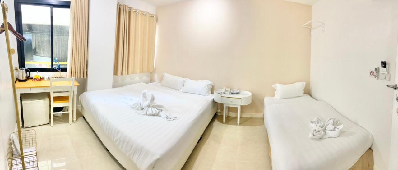 Abcyq Hotel バンコク都 エクステリア 写真
