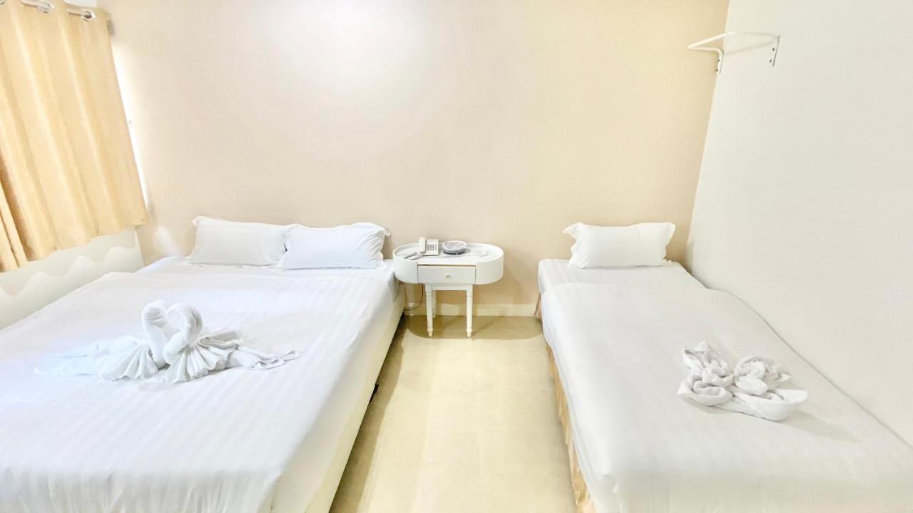 Abcyq Hotel バンコク都 エクステリア 写真
